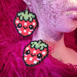 Boucles d'oreilles BIG Fraise Cute - Kawaï Création