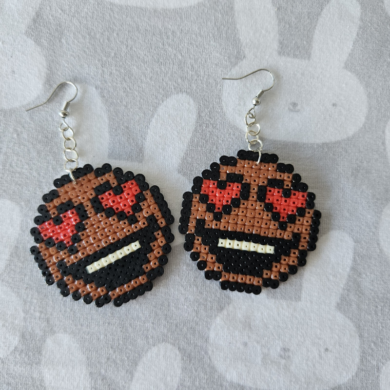 Boucles d'oreilles SMILEY Coeur marron