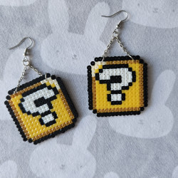 Boucles d'oreilles CUBE Mario Tappez dedans !