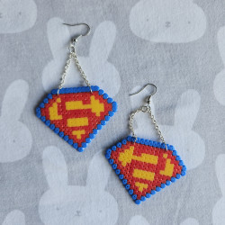 Boucles d'oreilles SUPERMAN La classe !